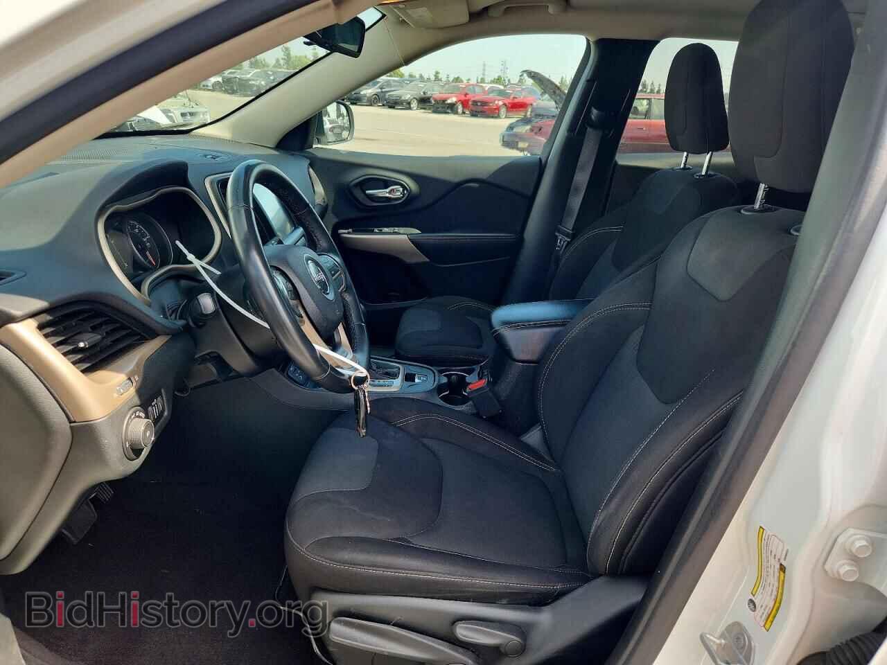 2017 JEEP CHEROKEE - VIN: 1C4PJLCB5HW668251 - Фото 7