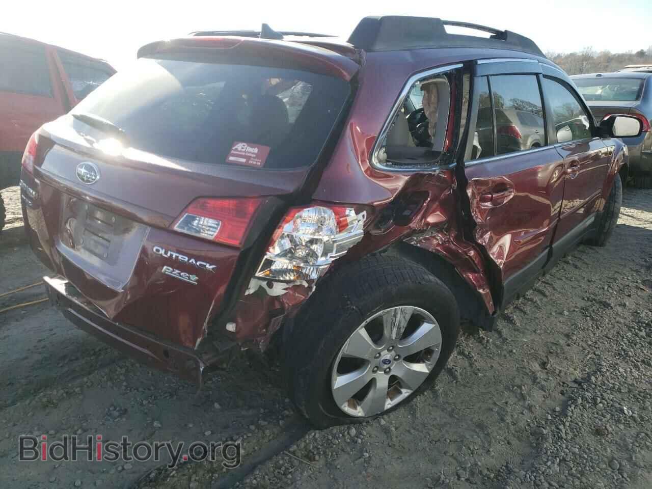 2011 SUBARU OUTBACK - VIN: 4S4BRBKC0B3447409 - Photo 4