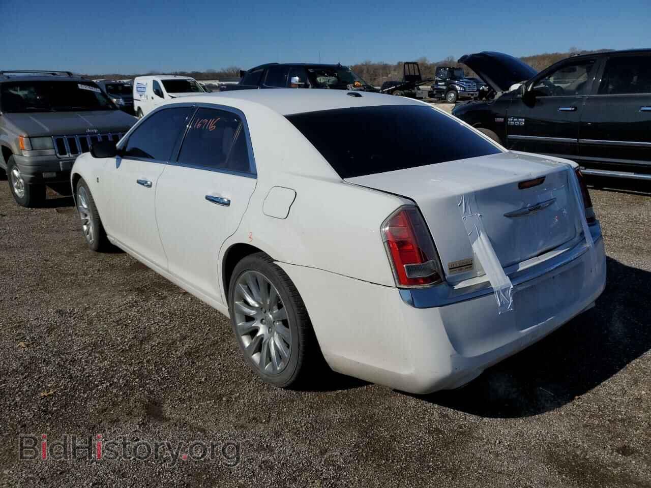 2013 CHRYSLER 300 - VIN: 2C3CCAAG5DH740896 - Фото 3