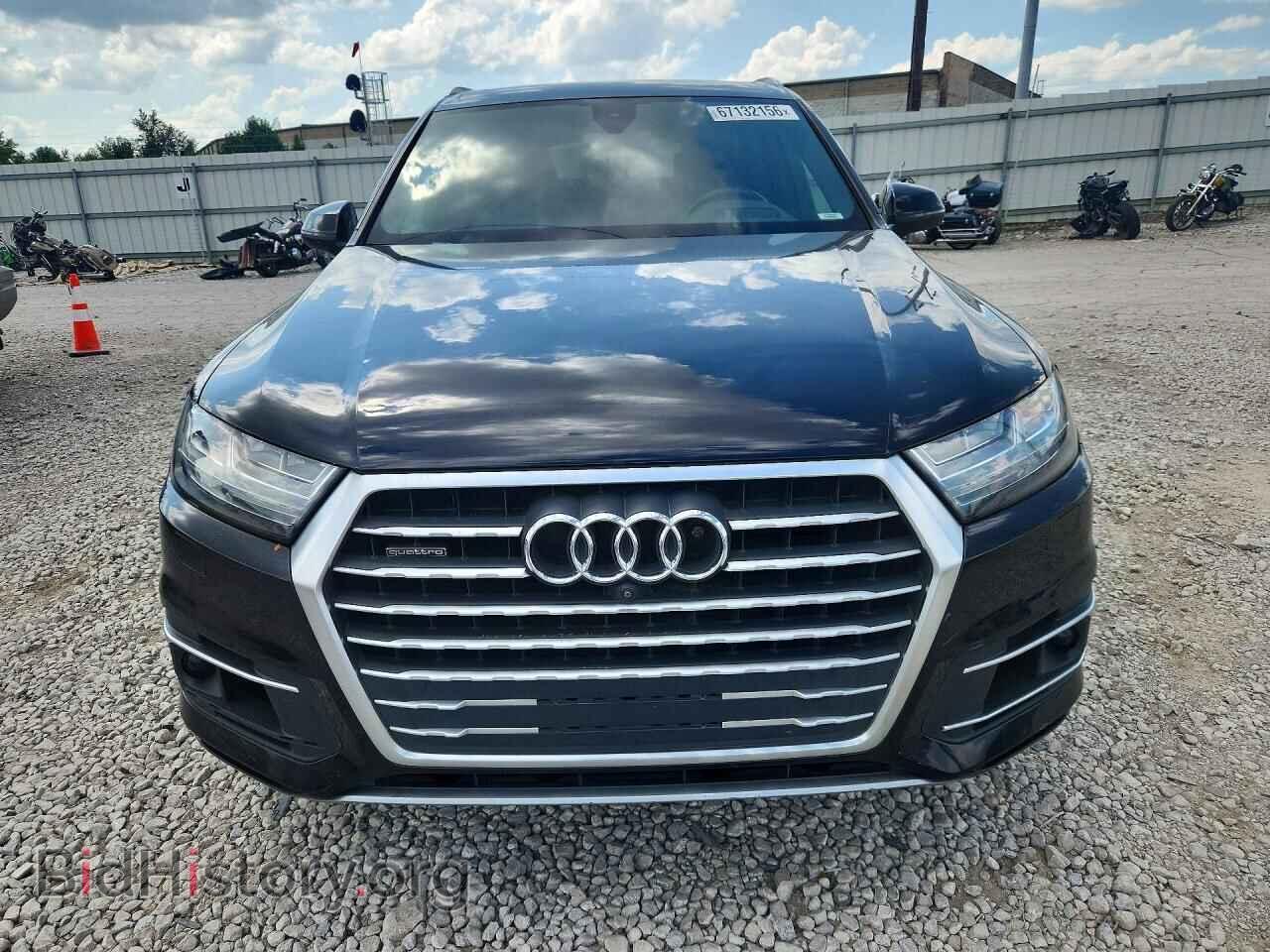2017 AUDI Q7 - VIN: WA1VAAF74HD058334 - Фото 5
