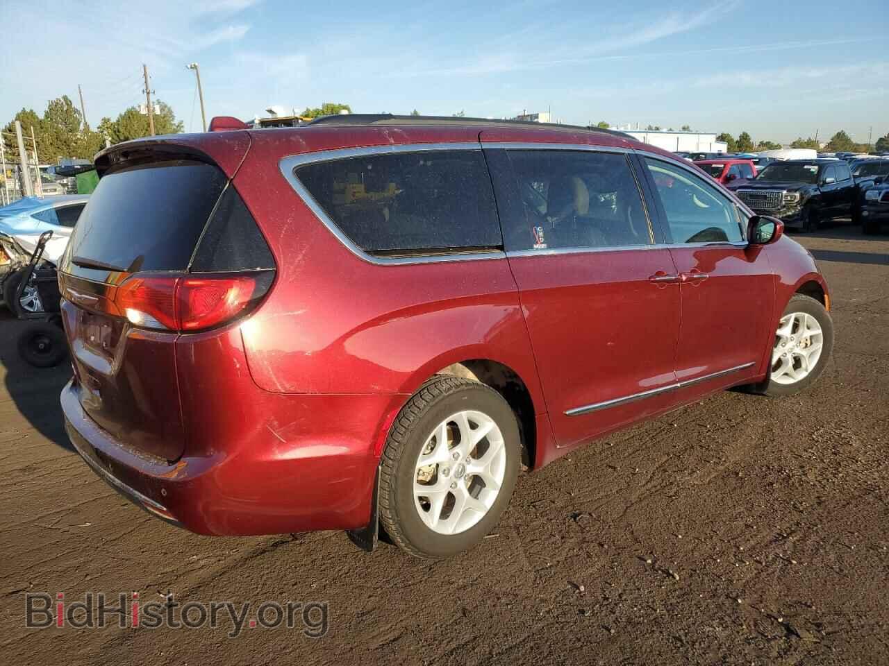 2017 CHRYSLER PACIFICA - VIN: 2C4RC1BG8HR509897 - Фото 3