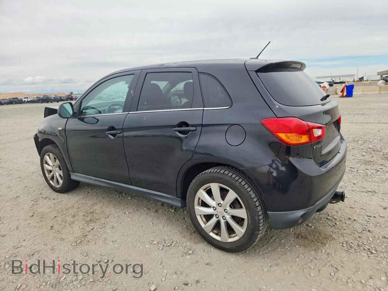 2013 MITSUBISHI OUTLANDER - VIN: 4A4AR4AUXDE002438 - Photo 2