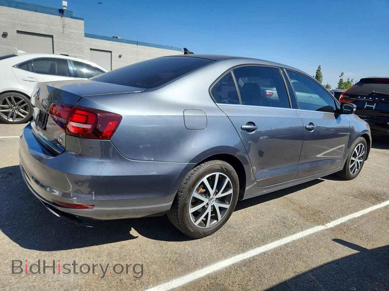 2017 VOLKSWAGEN JETTA - VIN: 3VWDB7AJ9HM366461 - Photo 3