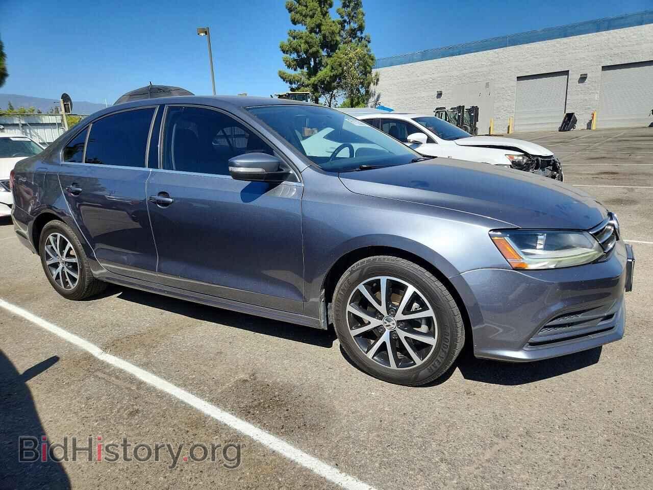 2017 VOLKSWAGEN JETTA - VIN: 3VWDB7AJ9HM366461 - Photo 4