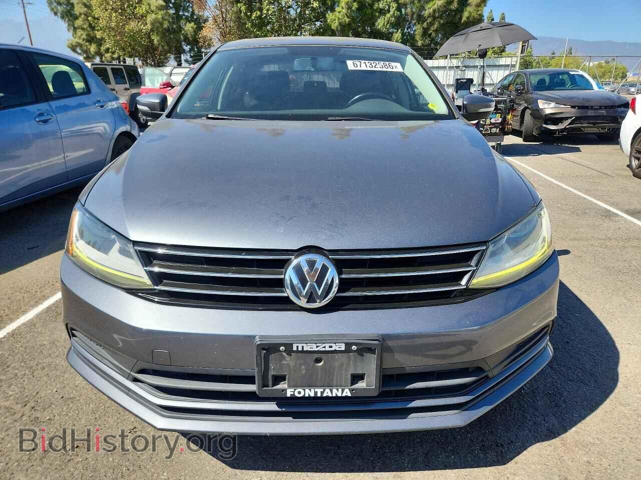 2017 VOLKSWAGEN JETTA - VIN: 3VWDB7AJ9HM366461 - Photo 5