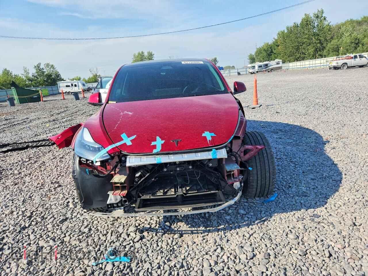 2025 TESLA MODEL Y - VIN: 7SAYGDEE4SF264047 - Photo 5