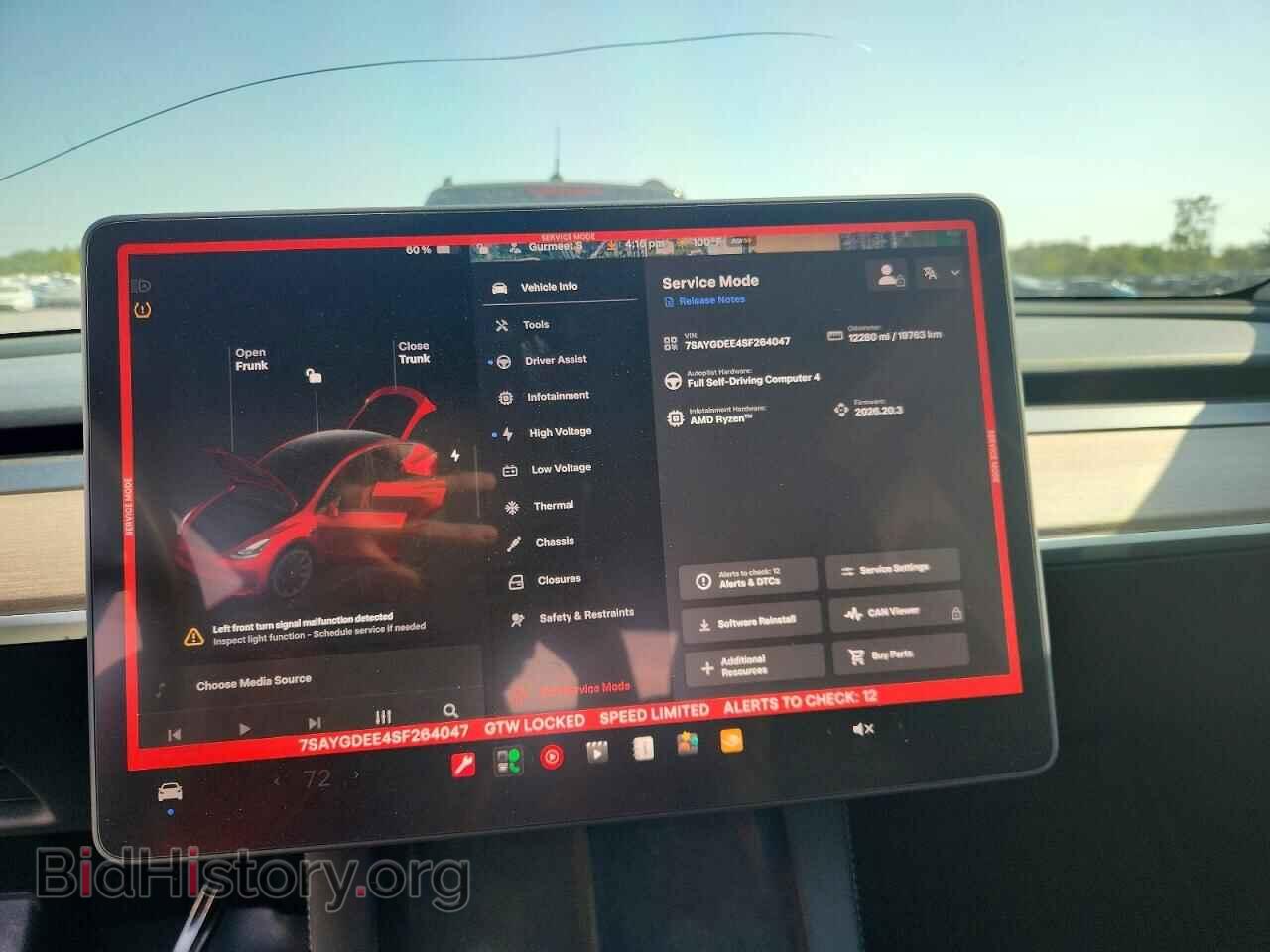 2025 TESLA MODEL Y - VIN: 7SAYGDEE4SF264047 - Photo 9