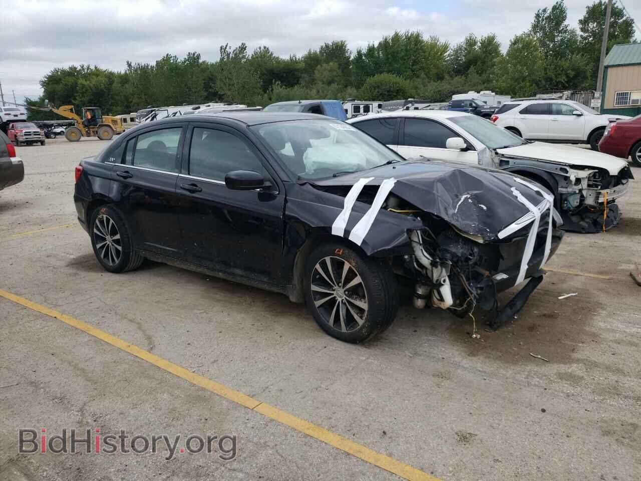 2012 CHRYSLER 200 - VIN: 1C3CCBBG2CN296953 - Фото 4