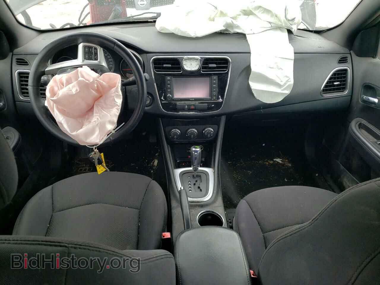 2012 CHRYSLER 200 - VIN: 1C3CCBBG2CN296953 - Фото 8
