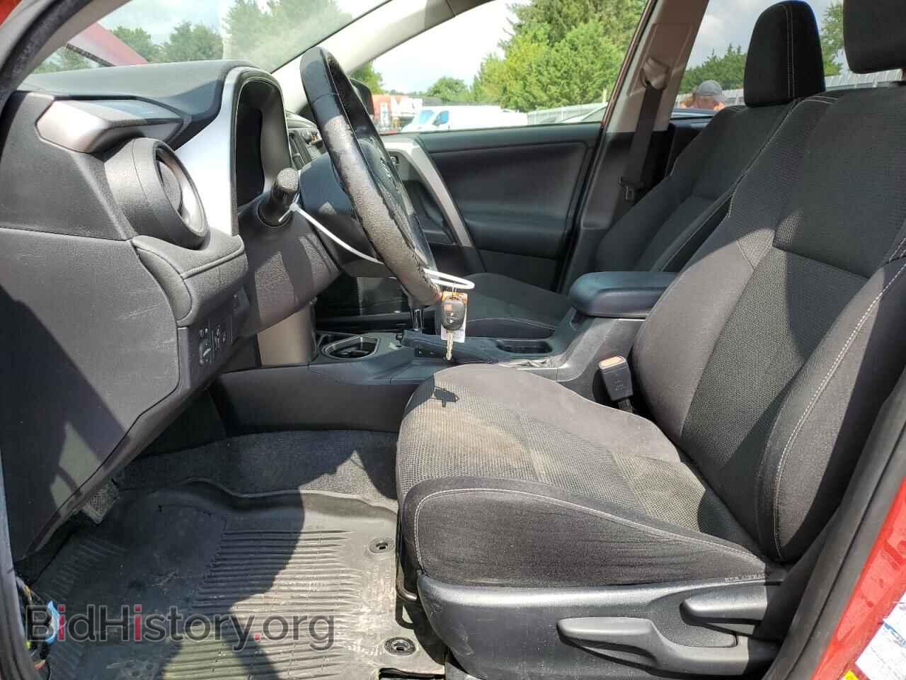 2017 TOYOTA RAV4 - VIN: JTMRFREV1HJ106946 - Фото 7