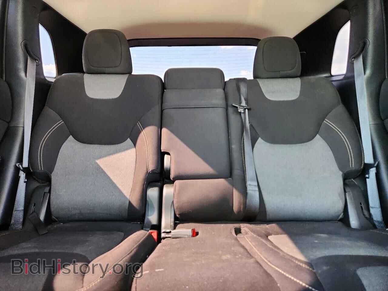 2018 JEEP CHEROKEE - VIN: 1C4PJLCB8JD605209 - Фото 10