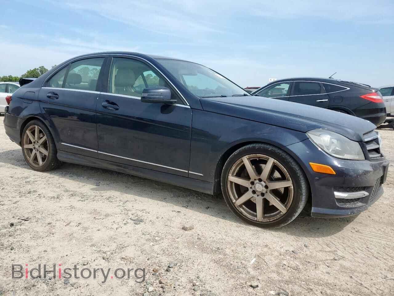 2014 MERCEDES-BENZ C-CLASS - VIN: WDDGF8AB0EA927874 - Фото 4
