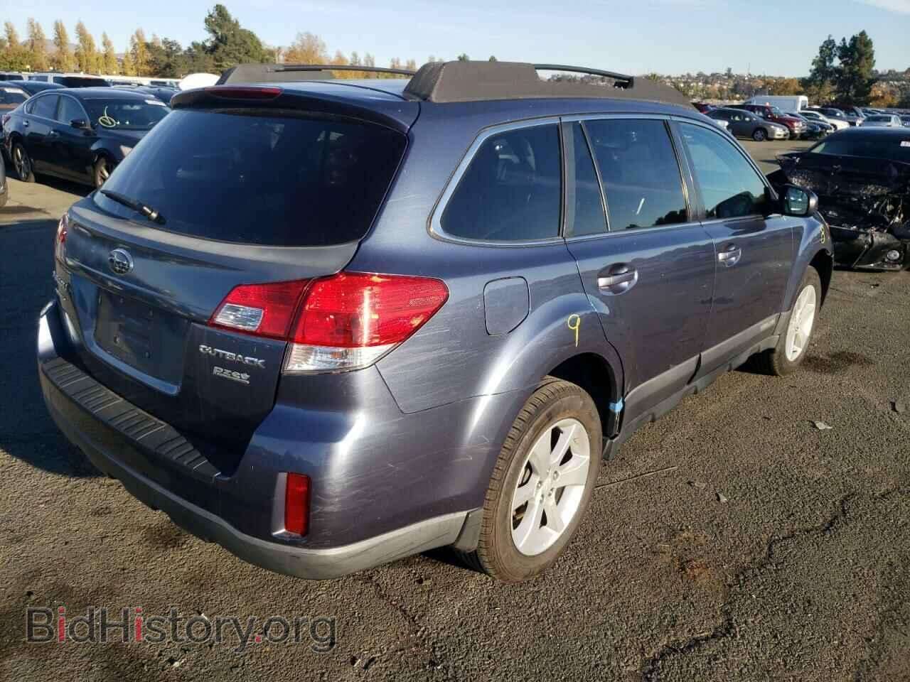 2013 SUBARU OUTBACK - VIN: 4S4BRBCC4D3207300 - Photo 4