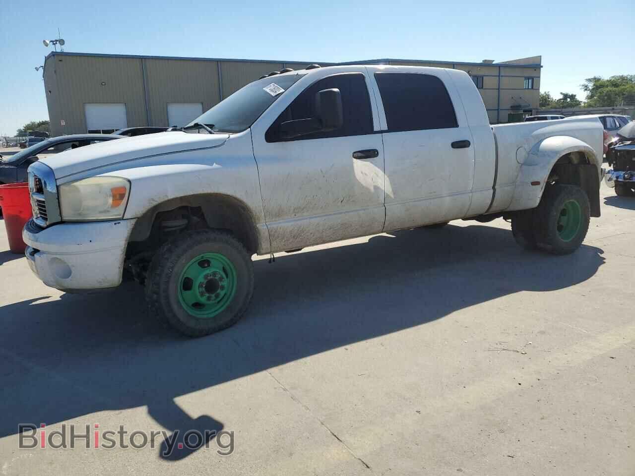 Фотография 3D7MX49A17G831566 - DODGE All Models 2007