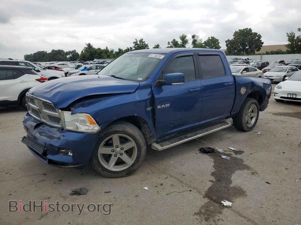 Photo 1D7RV1CT7AS165382 - DODGE All Models 2010