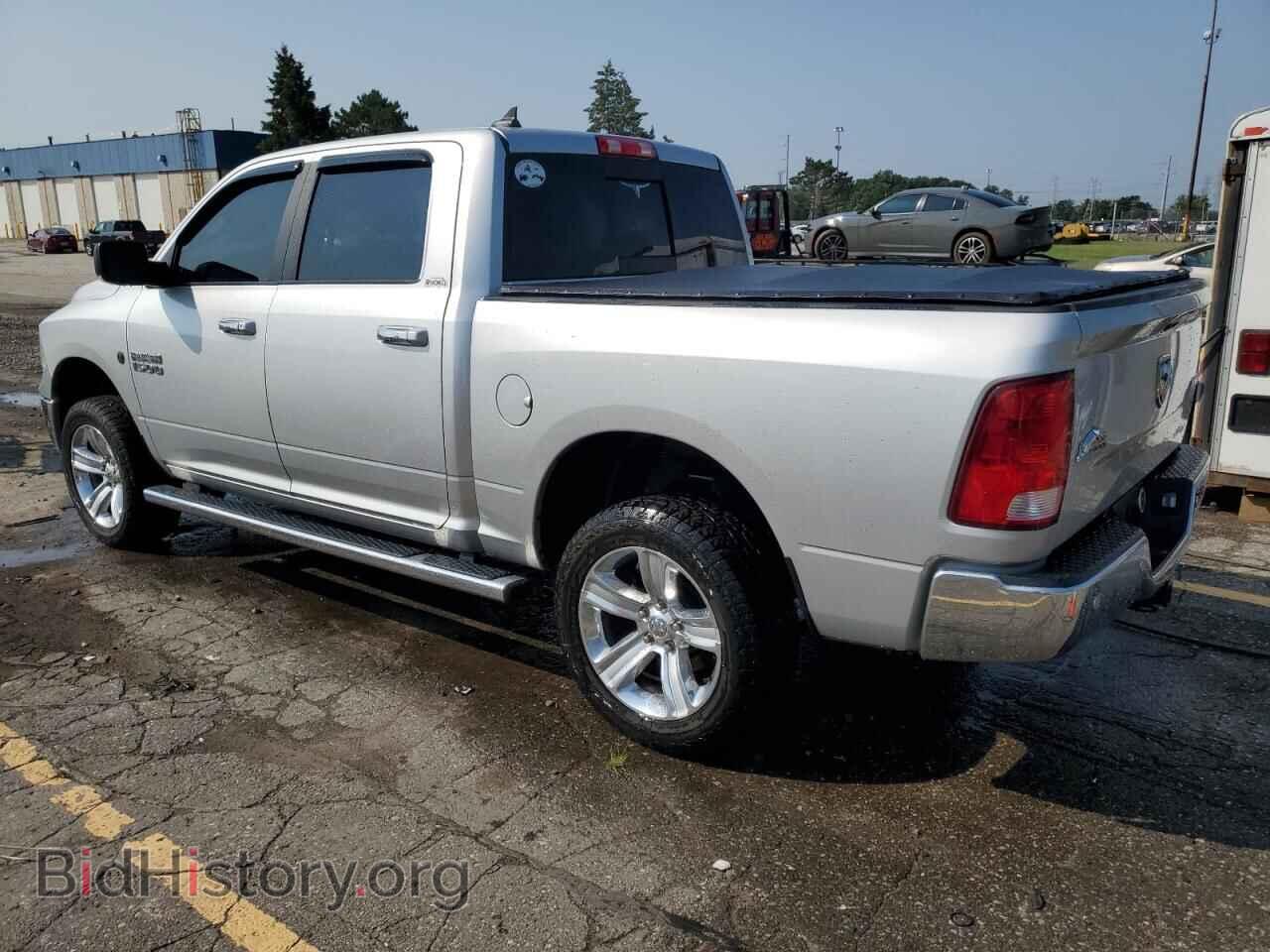 2017 RAM 1500 - VIN: 1C6RR7LG7HS757645 - Photo 2