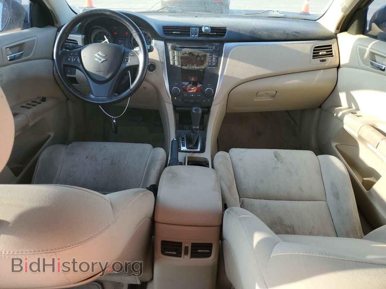 2010 SUZUKI KIZASHI - VIN: JS2RE9A31A6100943 - Photo 8