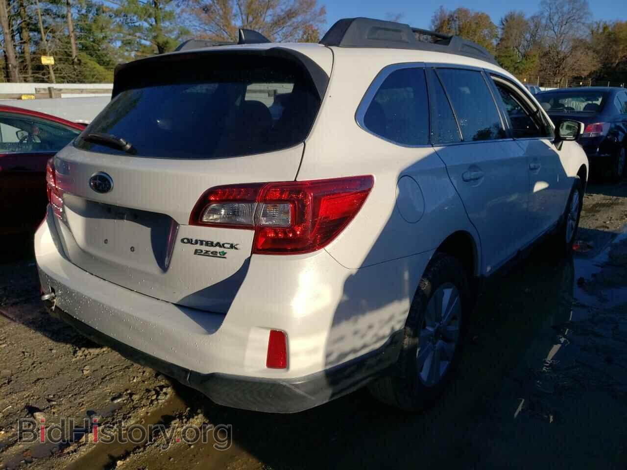 2017 SUBARU OUTBACK - VIN: 4S4BSADC6H3382943 - Фото 4