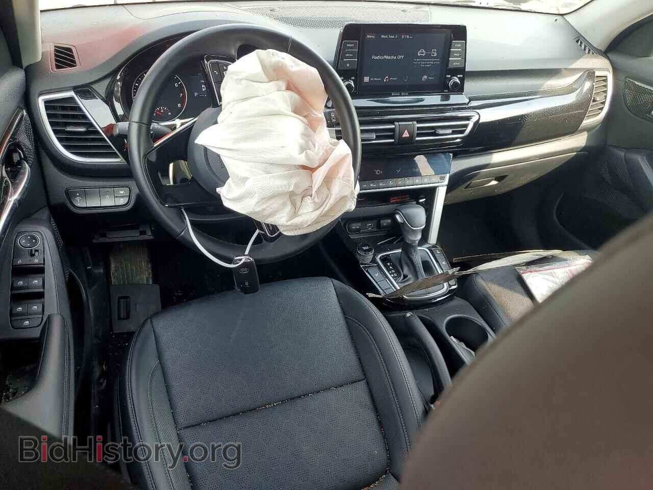 2021 KIA SELTOS - VIN: KNDERCAA7M7218759 - Фото 8