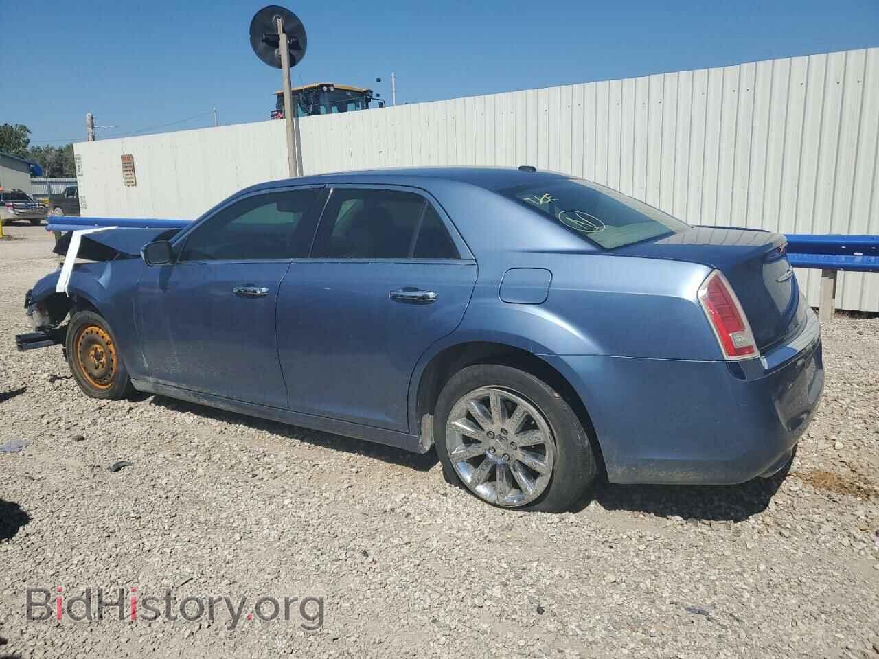 2011 CHRYSLER 300 - VIN: 2C3CA5CG4BH595440 - Фото 2