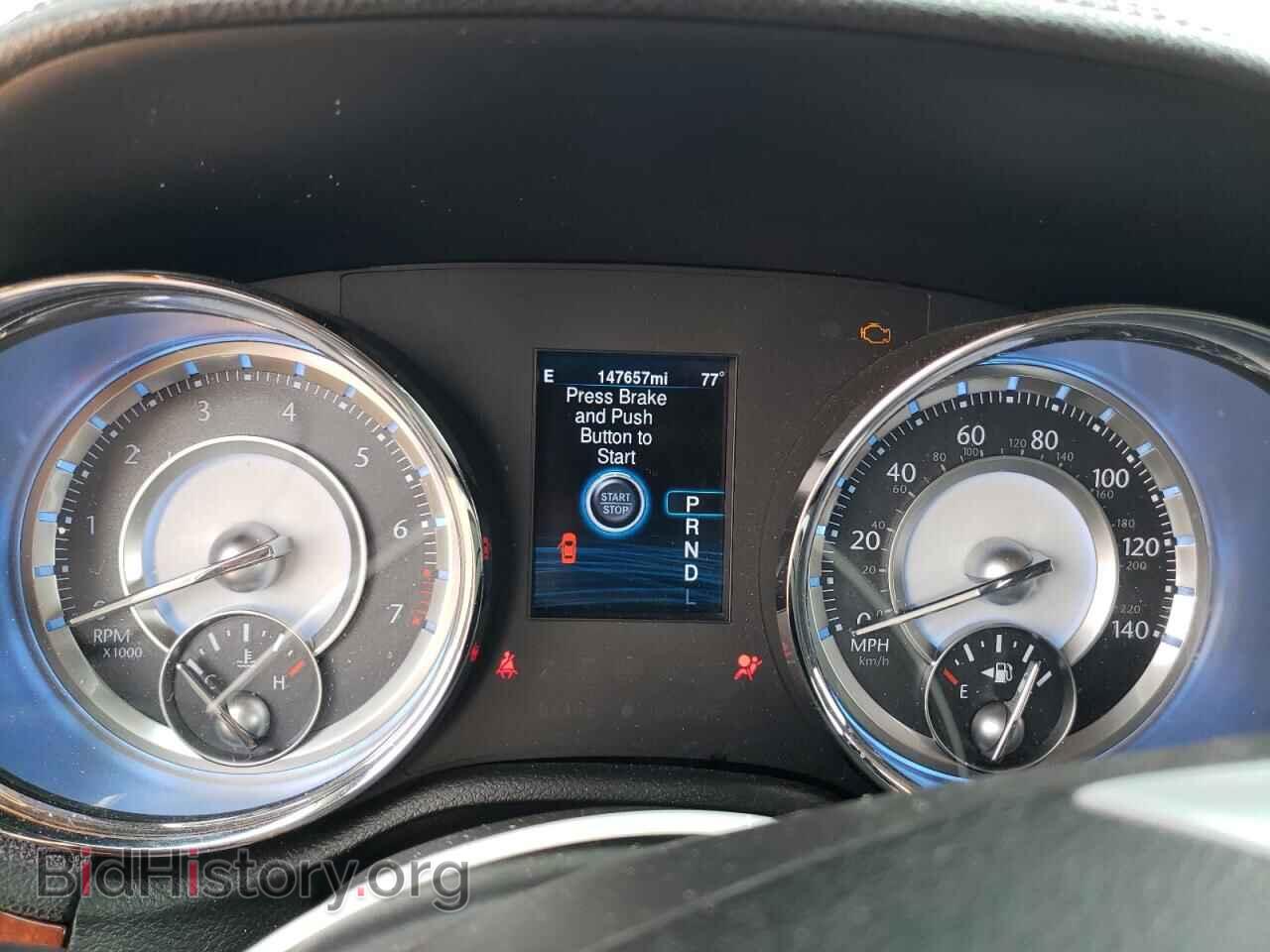 2014 CHRYSLER 300 - VIN: 2C3CCAAG0EH211535 - Фото 9