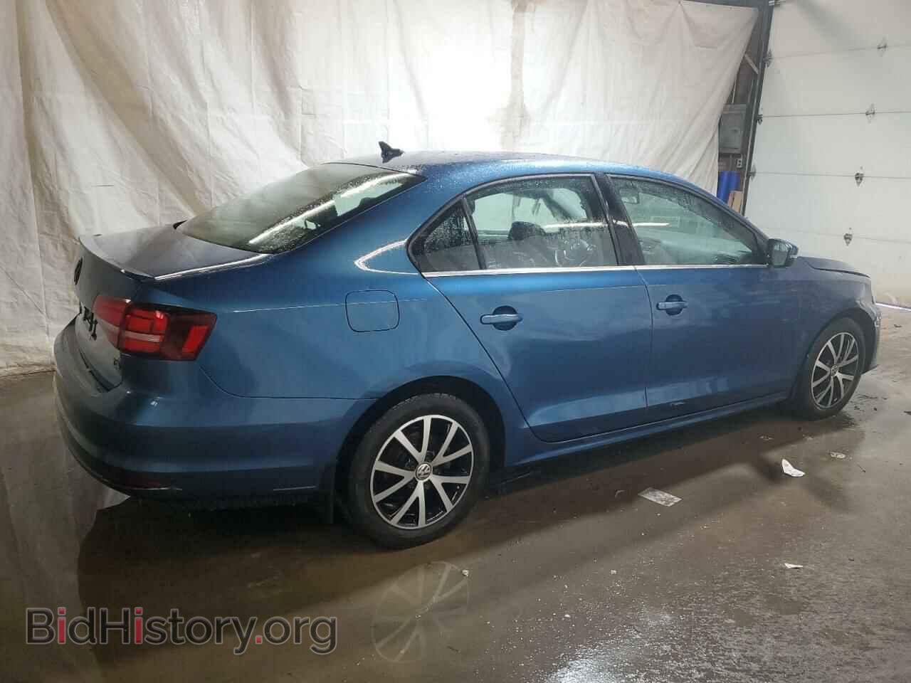 2017 VOLKSWAGEN JETTA - VIN: 3VWDB7AJ5HM375383 - Фото 3