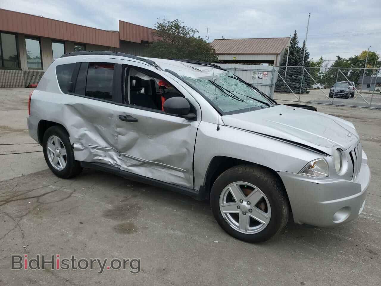 2009 JEEP COMPASS - VIN: 1J4FT47A19D103189 - Фото 4