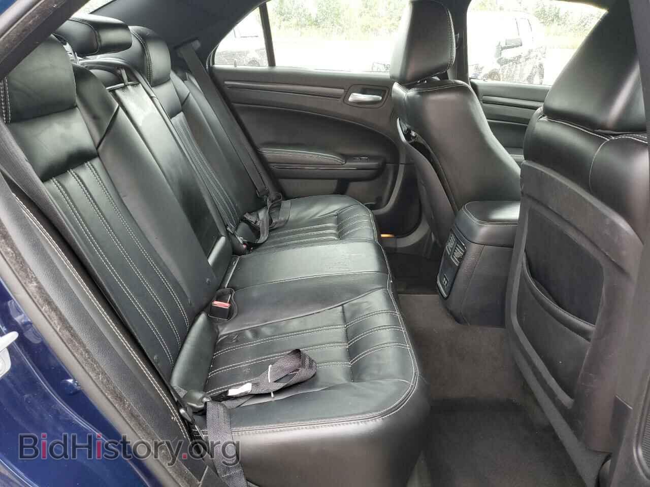 2016 CHRYSLER 300 - VIN: 2C3CCAGG0GH182662 - Фото 10
