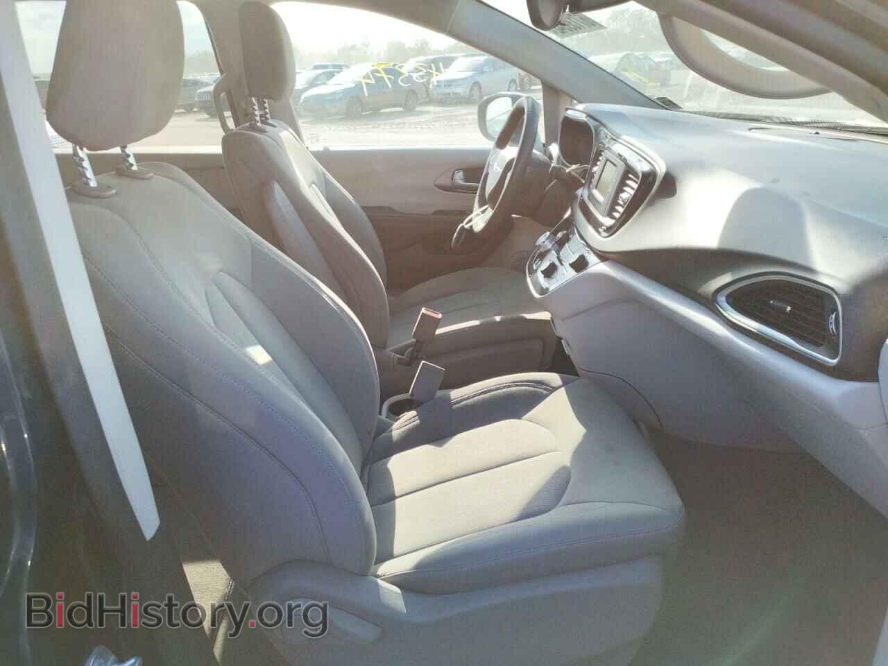2017 CHRYSLER PACIFICA - VIN: 2C4RC1DG3HR522828 - Photo 5