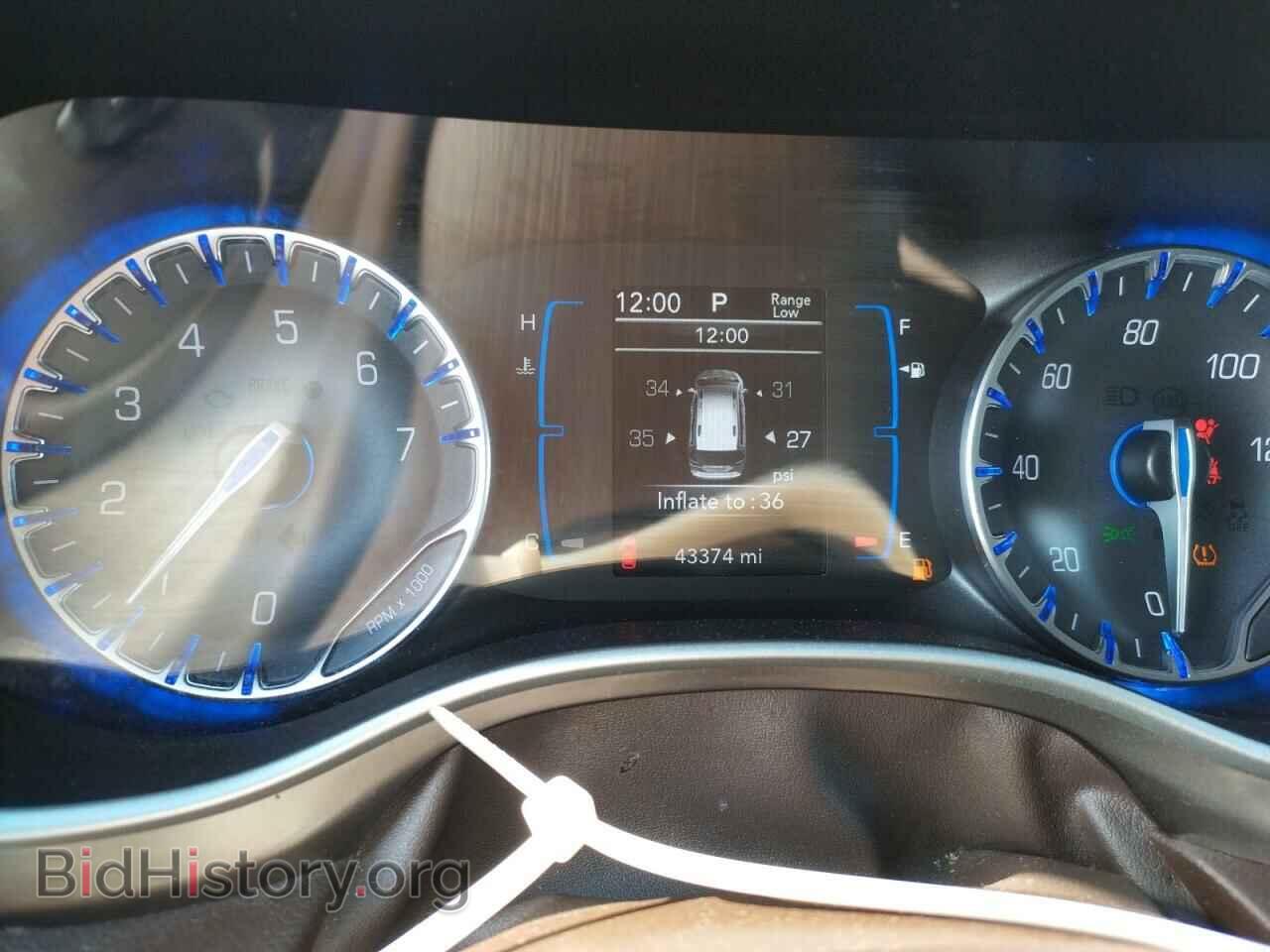 2017 CHRYSLER PACIFICA - VIN: 2C4RC1DG3HR522828 - Photo 8