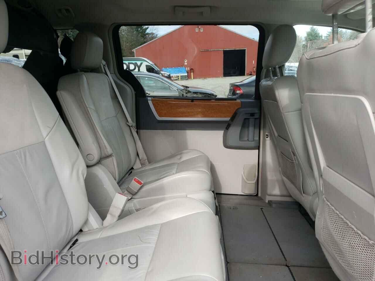 2008 CHRYSLER MINIVAN - VIN: 2A8HR64X48R759327 - Фото 6