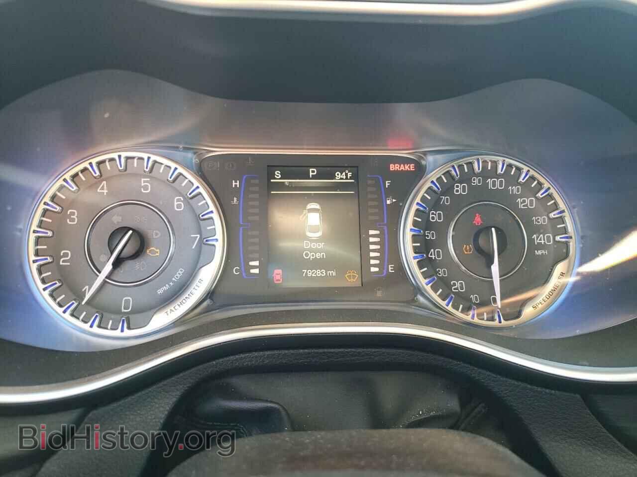 2015 CHRYSLER 200 - VIN: 1C3CCCAB6FN642079 - Фото 9