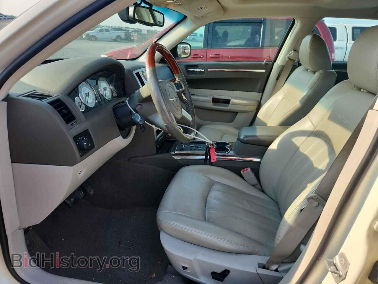 2009 CHRYSLER 300 - VIN: 2C3KA63T59H629345 - Фото 7