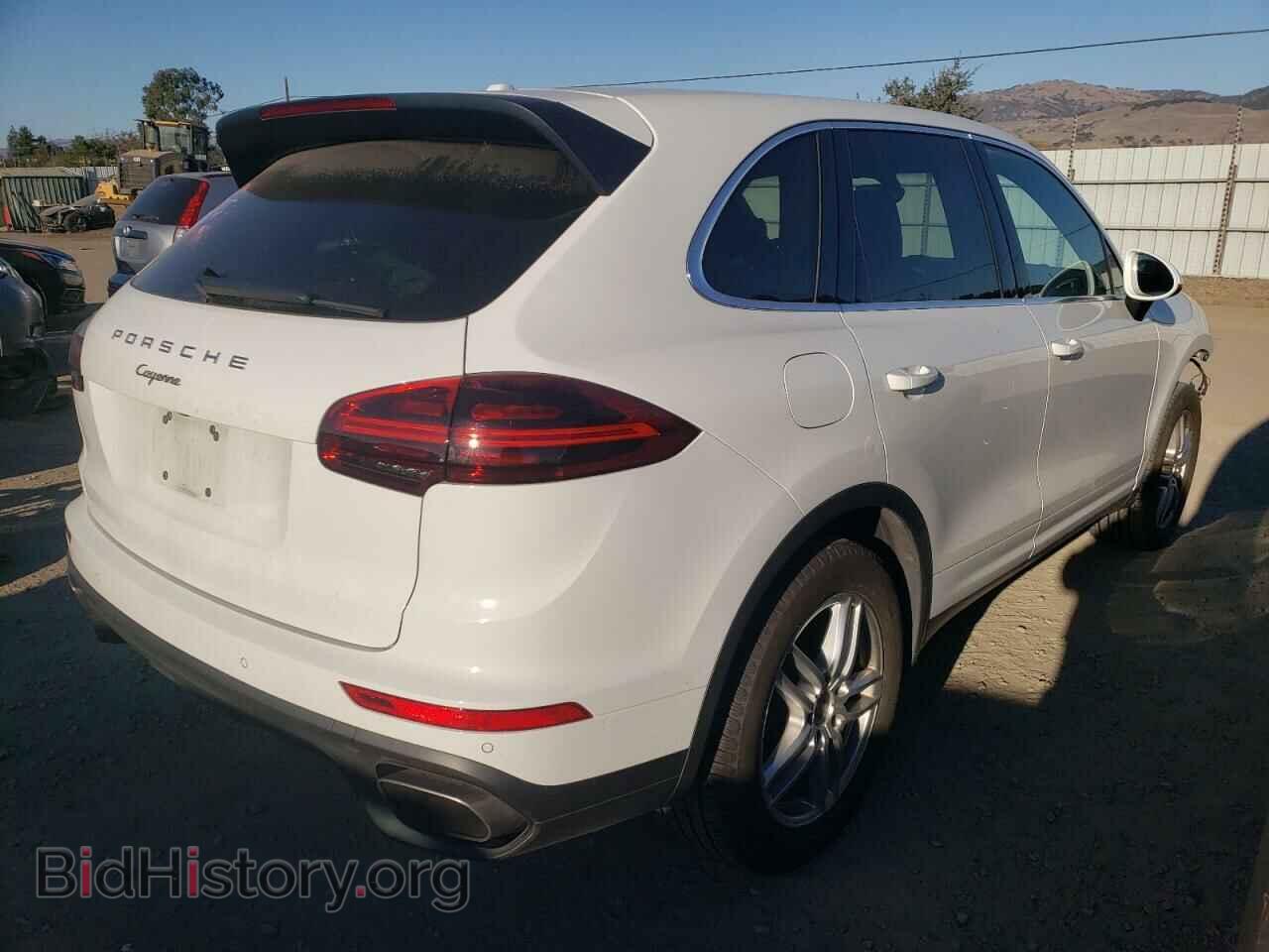 2018 PORSCHE CAYENNE - VIN: WP1AA2A28JKA00412 - Фото 3