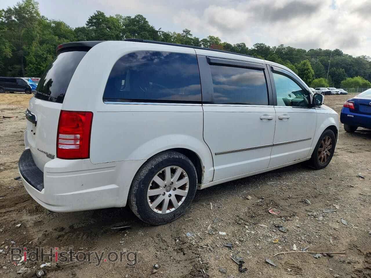 2010 CHRYSLER MINIVAN - VIN: 2A4RR8DXXAR366715 - Photo 3