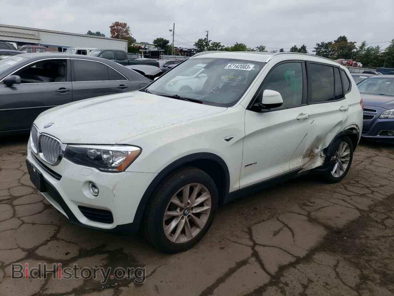 Photo 5UXWX9C30H0W71663 - BMW X3 2017