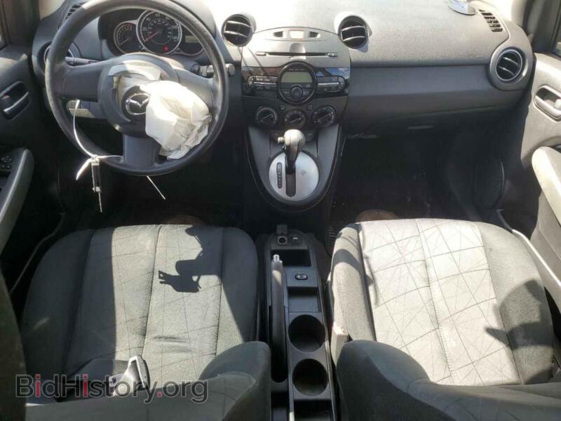 2013 Mazda 2 (VIN JM1DE1KY7D0161673) — фото 8 из 12