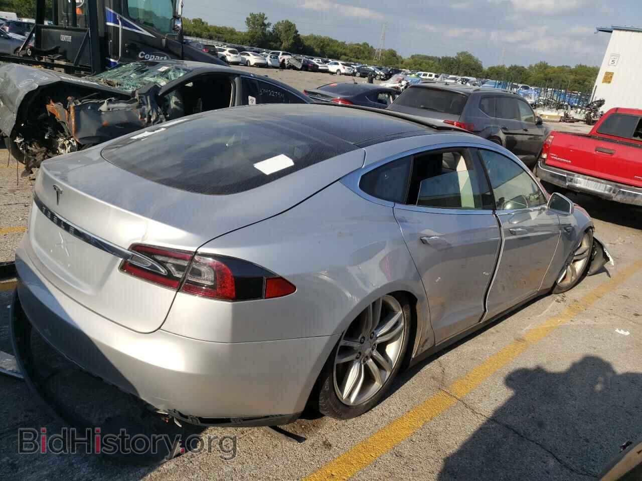 2013 TESLA MODEL S - VIN: 5YJSA1BG0DFP04793 - Photo 3