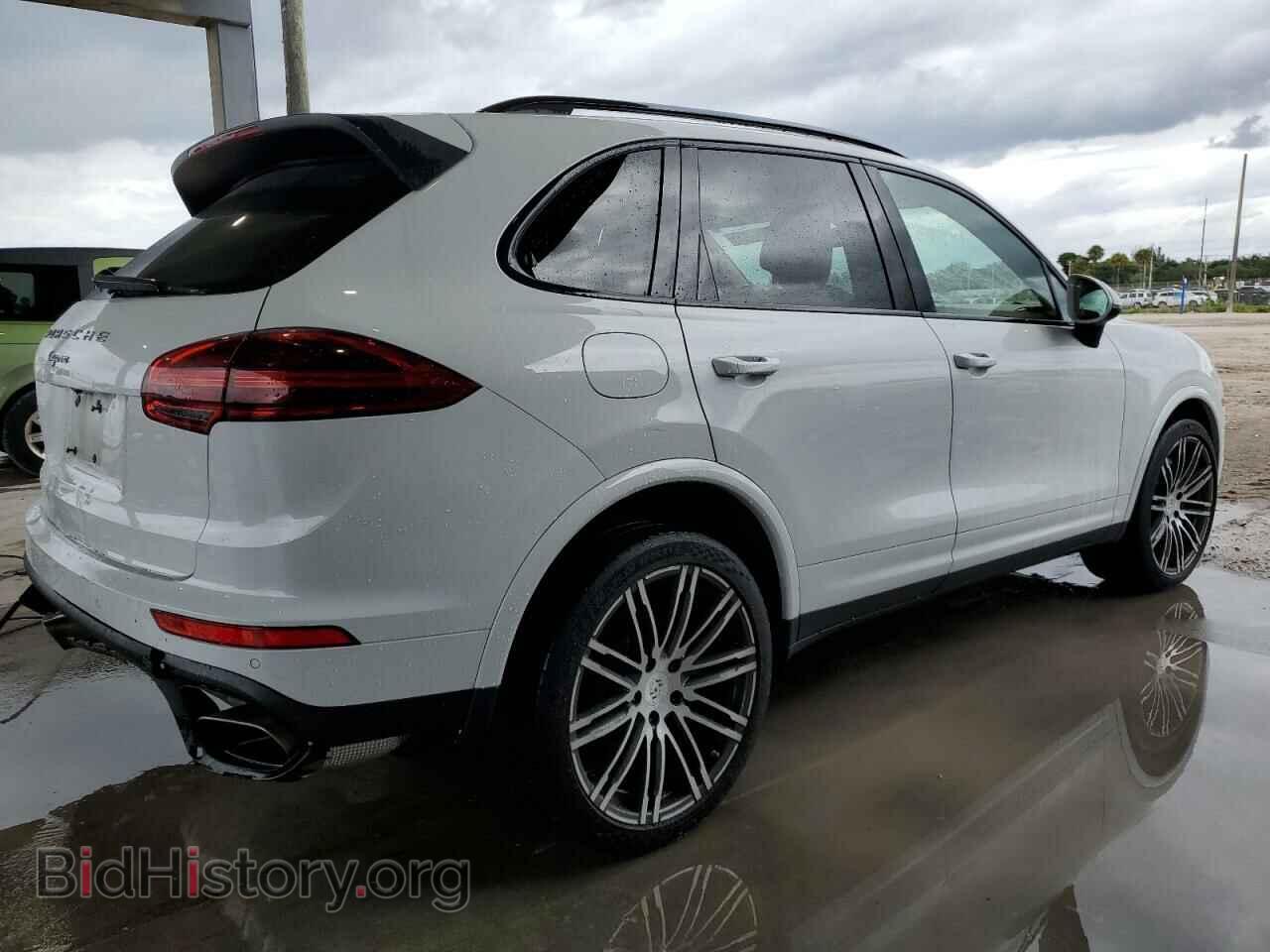 2017 PORSCHE CAYENNE - VIN: WP1AA2A20HKA90715 - Фото 3
