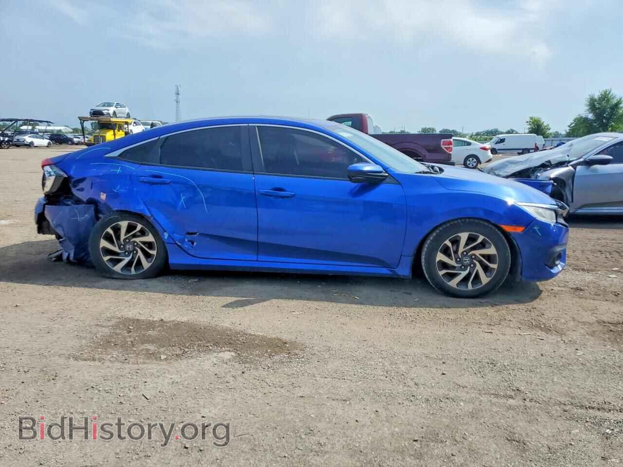 2018 HONDA CIVIC - VIN: 2HGFC2F88JH003236 - Фото 4