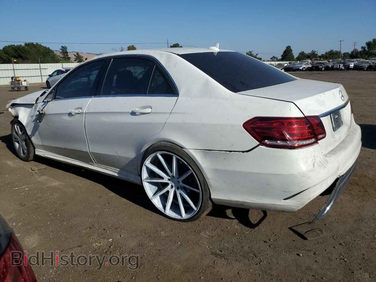 2014 MERCEDES-BENZ E-CLASS - VIN: WDDHF5KB5EB063206 - Фото 2