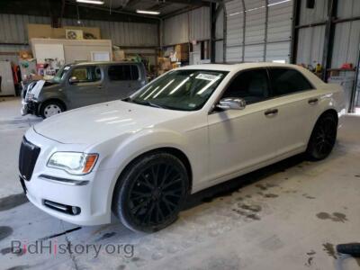 2012 Chrysler 300 Limited, white — VIN 2C3CCACG8CH284985, Copart