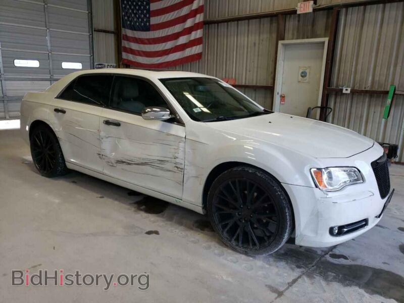 2012 Chrysler 300 (VIN 2C3CCACG8CH284985) — photo 4 of 12