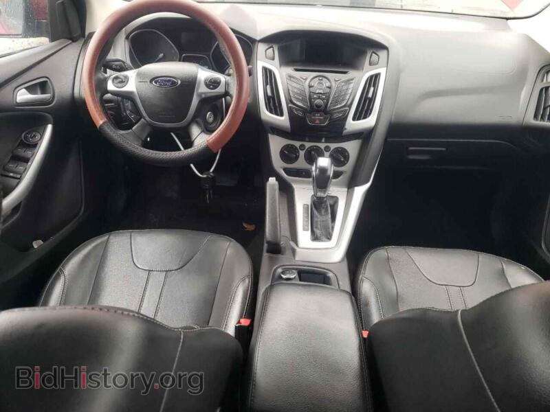 2014 Ford FOCUS (VIN 1FADP3F26EL279568) — фото 8 из 12