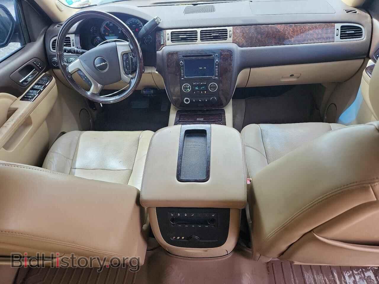 2011 GMC YUKON - VIN: 1GKS2GEJ7BR322425 - Photo 8