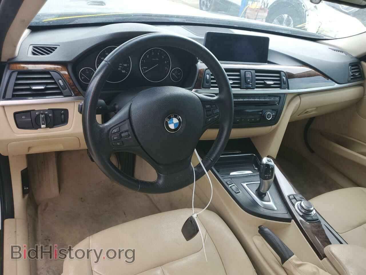 2013 BMW 3 SERIES - VIN: WBA3A5G52DNP19734 - Фото 9