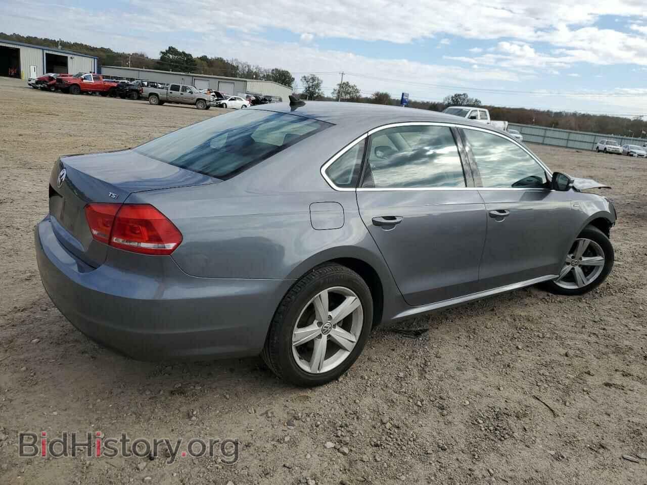 2015 VOLKSWAGEN PASSAT - VIN: 1VWAT7A38FC112434 - Фото 3
