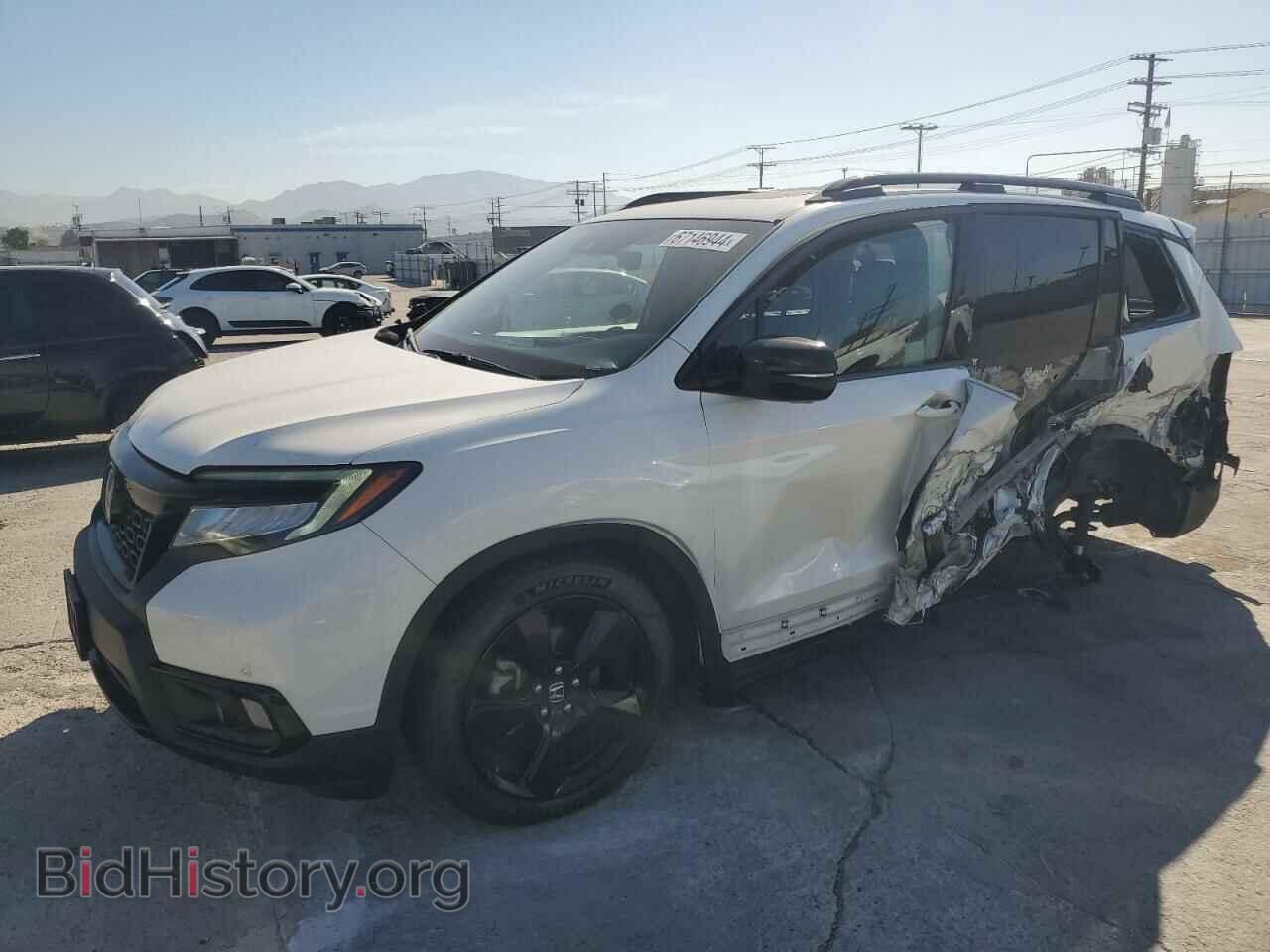 Фотография 5FNYF8H05KB012136 - HONDA PASSPORT 2019