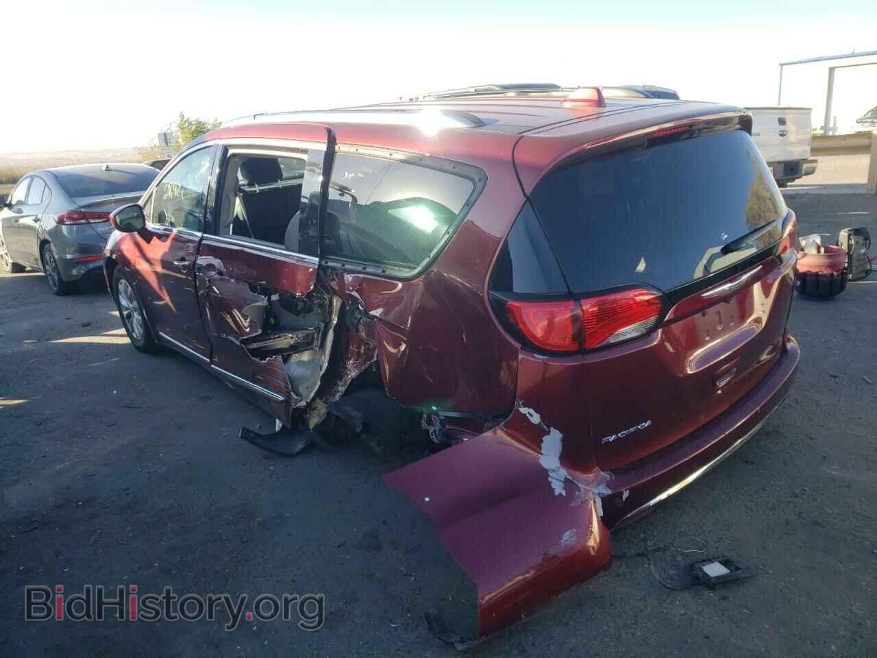2019 CHRYSLER PACIFICA - VIN: 2C4RC1BG5KR577601 - Фото 2