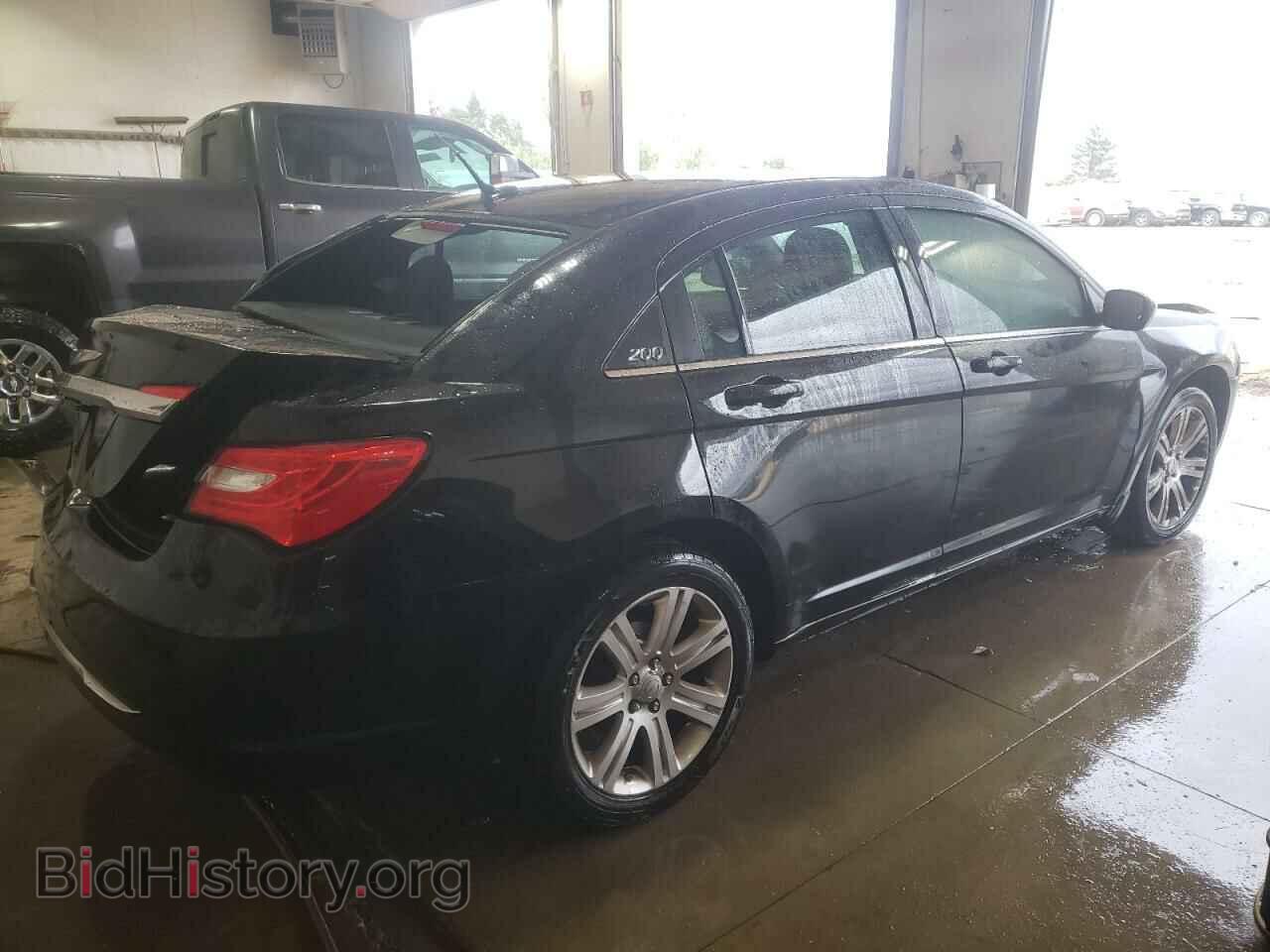 2011 CHRYSLER 200 - VIN: 1C3BC1FB4BN612744 - Фото 4